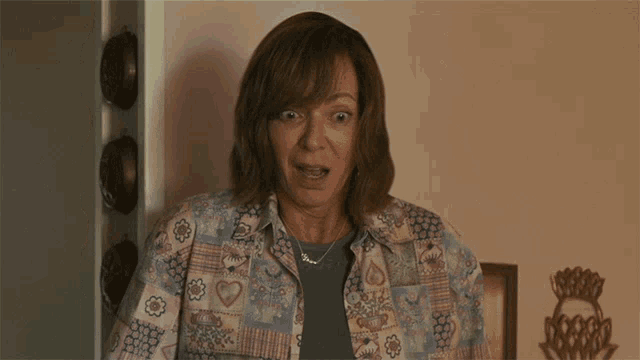 Shocked Sue Buttons GIF - Shocked Sue Buttons Allison Janney GIFs