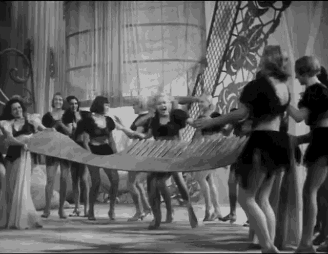 Josephine Baker Comb GIF - Josephine Baker Comb Dance GIFs