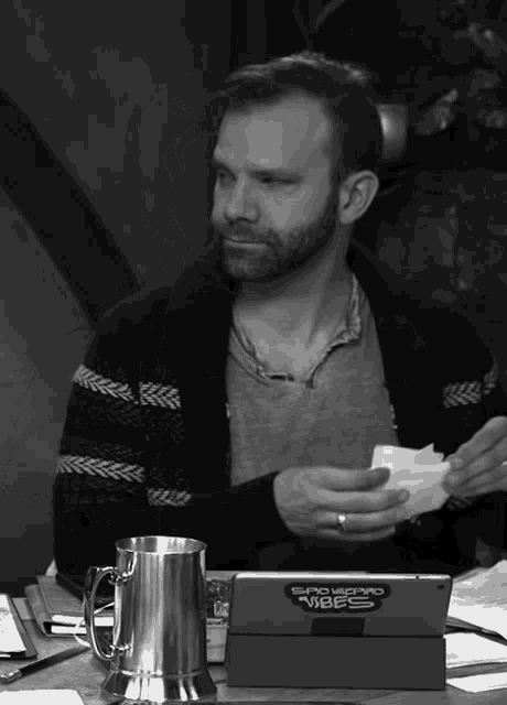 Liam Obrien Critical Role GIF