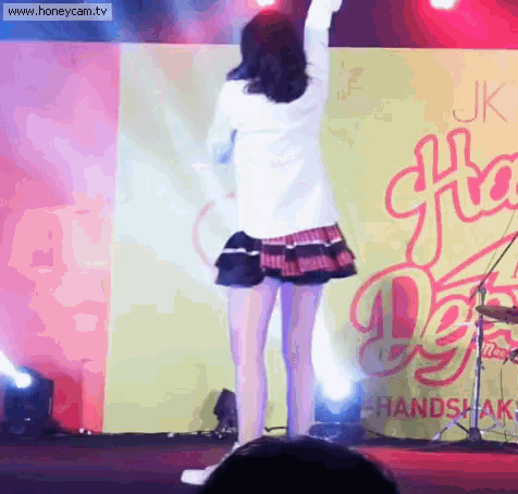 Kinal Sexy Dance GIF - Kinal Sexy Dance Devi Kinal Putri GIFs