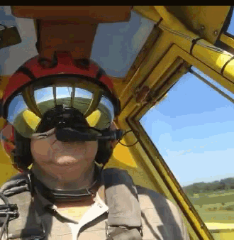 Pilot Flying GIF - Pilot Flying GIFs