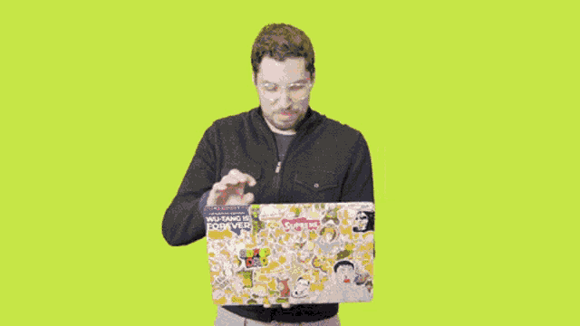 Stickergiant On Vacation GIF - Stickergiant On Vacation Vacation GIFs