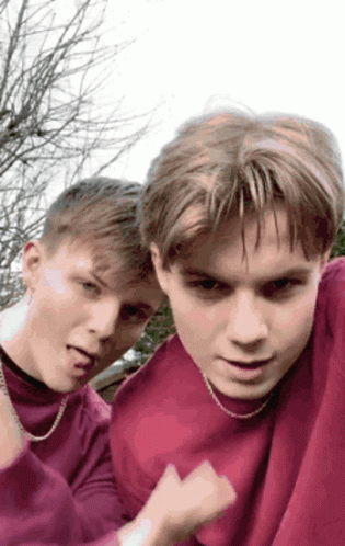 Dance The Sharp Twins GIF - Dance The Sharp Twins Dance Moves GIFs