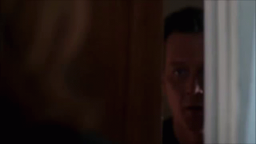 Doggett X Files Door Scully GIF - Doggett X Files Door Scully GIFs