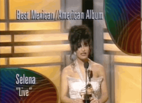 Selena Selenaquintanilla GIF - Selena Selenaquintanilla Grammys GIFs