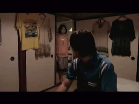 さんかく　映画　ビール　和室 GIF - Sankaku Japanese Movie GIFs