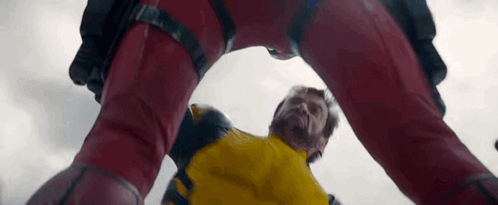 Deadpool Wolverine GIF - Deadpool Wolverine Wolverine Stabbing Deadpool GIFs