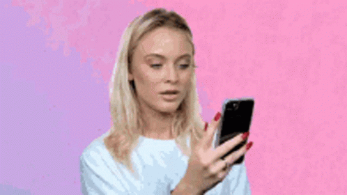 What Confused GIF - What Confused Checking Phone GIFs
