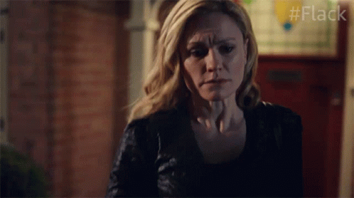 Walking Out Robyn GIF - Walking Out Robyn Anna Paquin GIFs