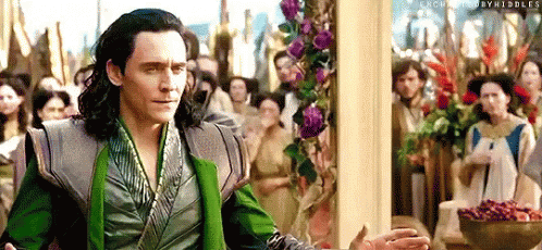 Tom Hiddleston Loki GIF - Tom Hiddleston Loki Marvel GIFs
