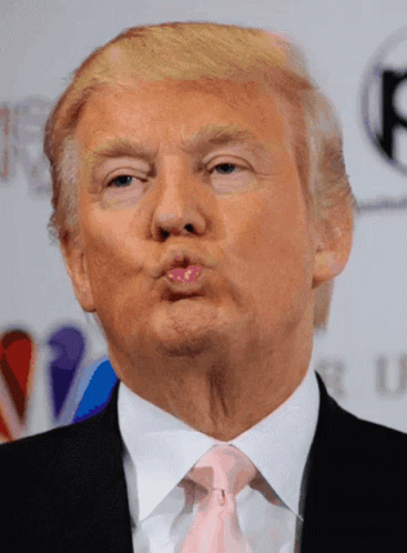 Kiss Donald Trump GIF - Kiss Donald Trump Pout Lips GIFs