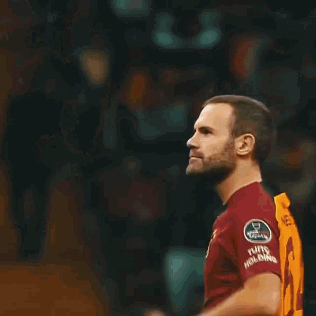 Juan Mata Galatasaray GIF - Juan Mata Galatasaray Nef Stadyumu GIFs