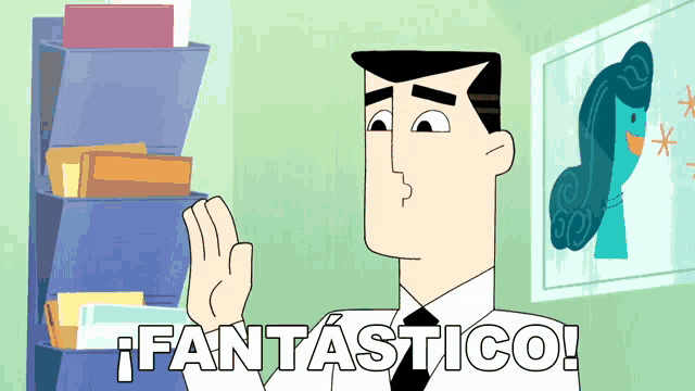 a cartoon character says fantastico in front of a picture of a woman