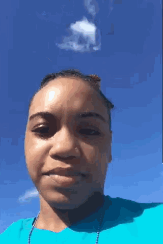 Kiki Hoe GIF
