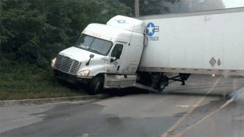 Funny Cant Move GIF - Funny Cant Move Truck GIFs