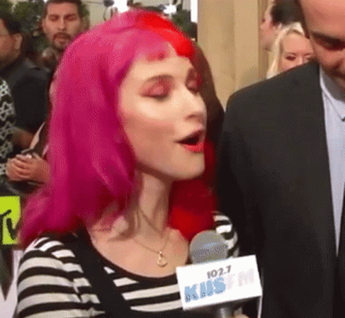 Paramore Paramore Reactions GIF - Paramore Paramore Reactions Hayley Williams GIFs