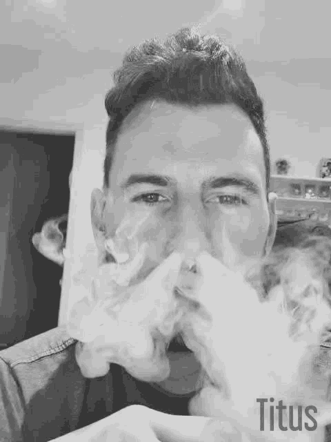 Titus Vaper GIF - Titus Vaper Smoke GIFs