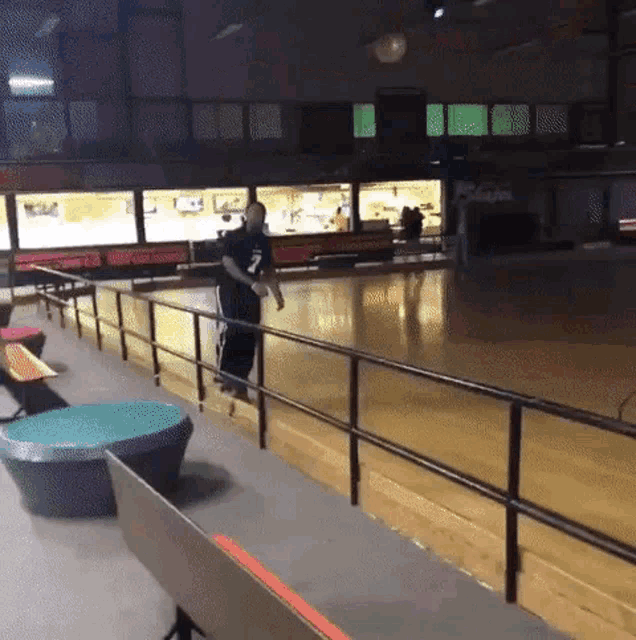 Skating Roller GIF - Skating Roller Wassup GIFs