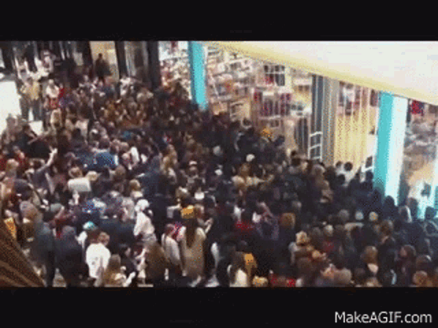crowded-people.gif