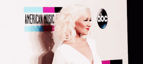Christina Aguilera Queentina GIF - Christina Aguilera Queentina Photoshoot GIFs