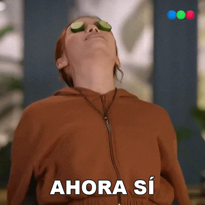 a woman with cucumber slices on her eyes says ahora si