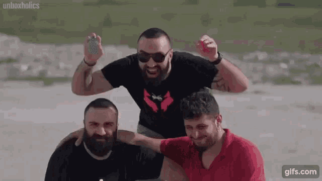 Unboxholics Water Fight GIF - Unboxholics Water Fight Happy GIFs