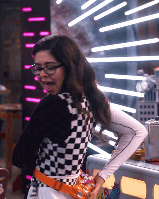 Look At My Fanny Pack Darby GIF