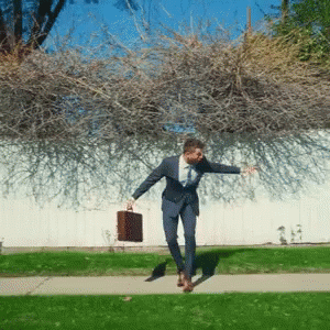 Brett Eldredge Running GIF - Brett Eldredge Running Run Away GIFs