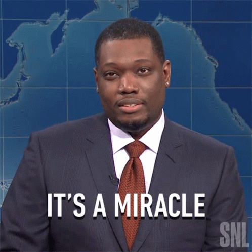 Its A Miracle Michael Che GIF - Its A Miracle Michael Che Saturday Night Live GIFs