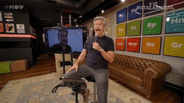 Lingua Otaviano Costa GIF