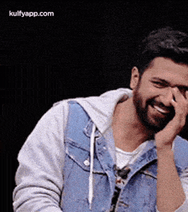 Vicky Kaushal.Gif GIF - Vicky Kaushal Vickykaushaledit Promotions GIFs