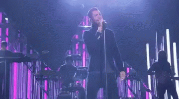 Maroon 5 Performance GIF - Maroon5 Singing Am As Live GIFs