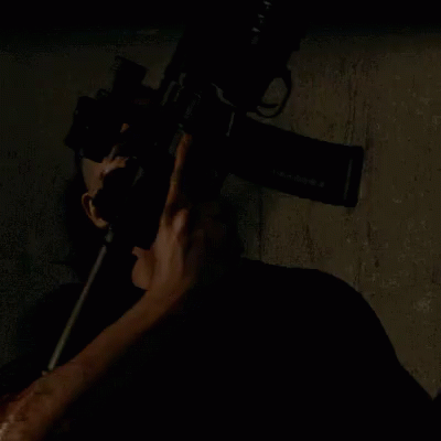 Loading The Gun GIF - Jon Bernthal Reload Daredevil GIFs