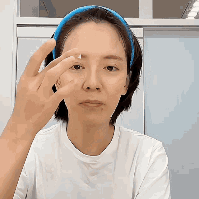Song Jihyo Song Jihyo Skincare GIF - Song Jihyo Song Jihyo Skincare 송지효 GIFs