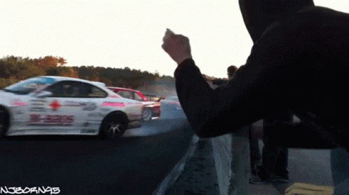 Drifting Drifting Close GIF - Drifting Drifting Close Close To Wall GIFs