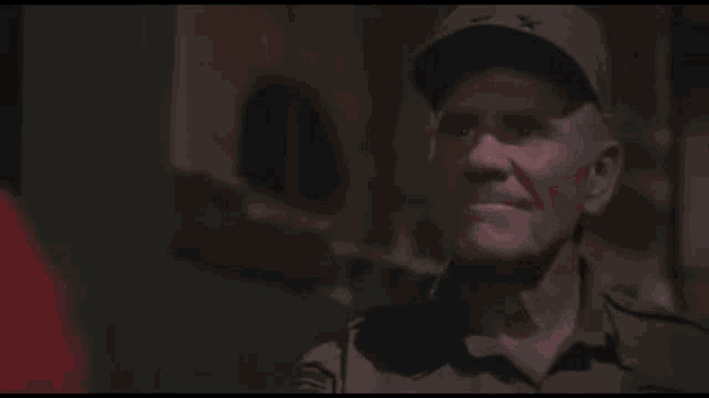 a man in a military uniform says kude si bre cicino
