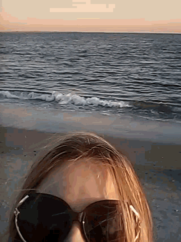 Sunny Day And Time Is Nicely Near Ocean GIF - Sunny Day And Time Is Nicely Near Ocean GIFs