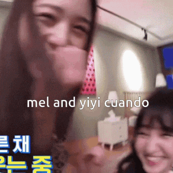a woman covering her mouth with her hand and the words " mel and yiyi cuando " written below her