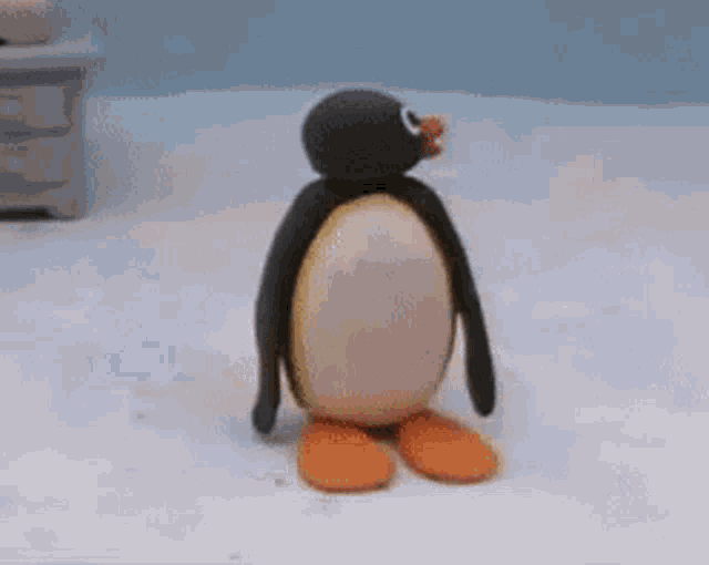 Pingu Scared GIF - Pingu Scared Spaventato GIFs