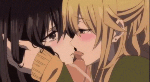 Anime Kiss GIF - Anime Kiss Yuri GIFs