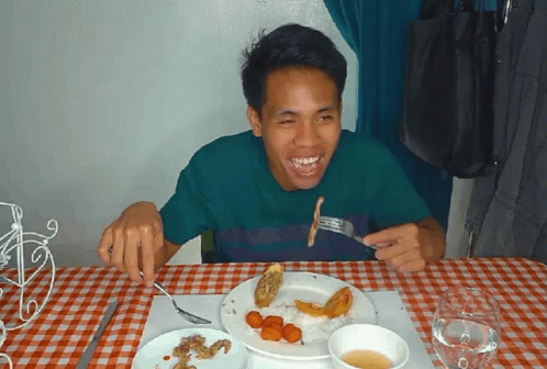 Yamyam Gucong William Gucong GIF - Yamyam Gucong William Gucong Subo GIFs