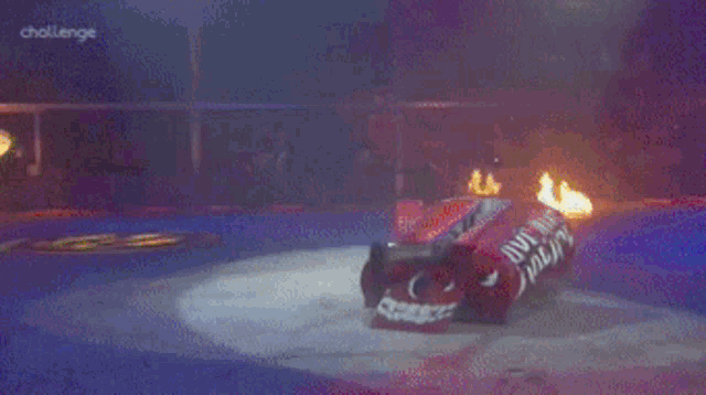 Wheely Big Cheese Wheely Big Cheese Robot Wars GIF - Wheely Big Cheese Wheely Big Cheese Robot Wars Fight GIFs