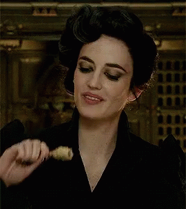 Eva Green Miss Peregrine GIF - Eva Green Miss Peregrine Eating GIFs