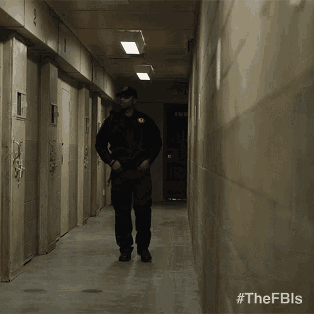 Prison Fbi Most Wanted GIF - Prison Fbi Most Wanted Guards GIFs
