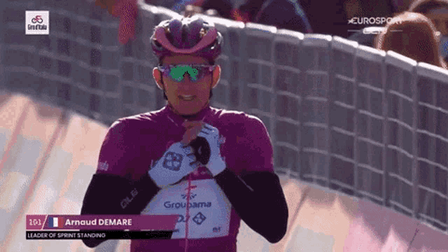 Arnaud Démare Cycling GIF - Arnaud Démare Cycling GIFs