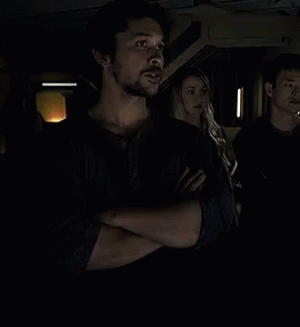 Bellamy Blake Talking GIF - Bellamy Blake Talking The100 GIFs