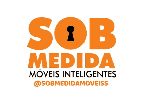 a logo for sob medida moveis inteligentes with a keyhole in the center