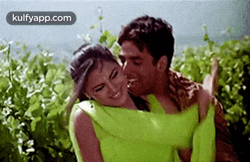 Bollywood2.Gif GIF - Bollywood2 Lara Dutta Akshay Kumar GIFs