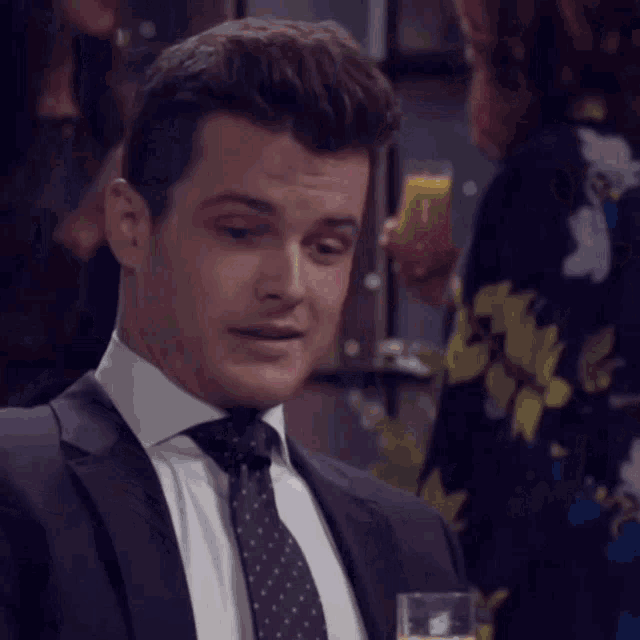 Yr The Young And The Restless GIF - Yr The Young And The Restless Cheers GIFs