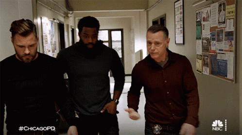 Discussing Sergeant Hank Voight GIF - Discussing Sergeant Hank Voight Officer Kevin Atwater GIFs